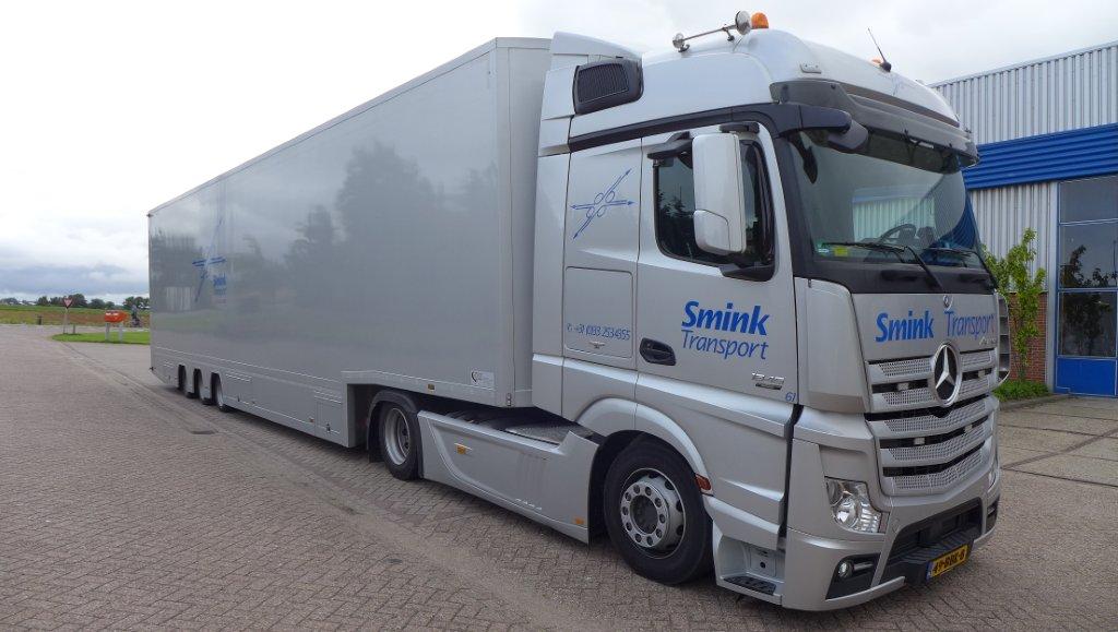 Sehr schöne transporter..........